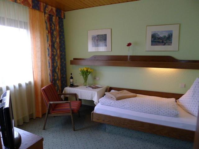 Landhaus Schoenen Sasbachwalden Kamer foto